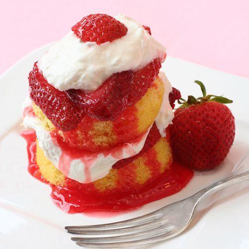4 Oz. Strawberry Shortcake Whipped Body Cream & 1 Oz Strawberry